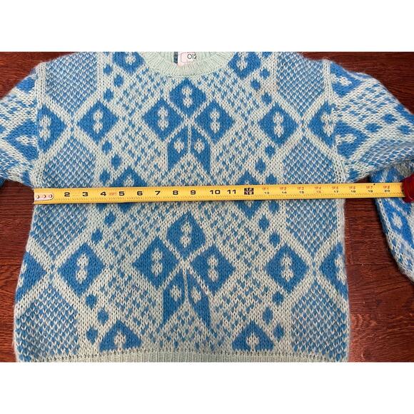VTG United Colors Of Benetton Blue Abstract Sweater Size S - Picture 8 of 8